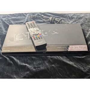 Toshiba BDK21 Blu-Ray DVD CD Player  Full HD 1080p w/Remote